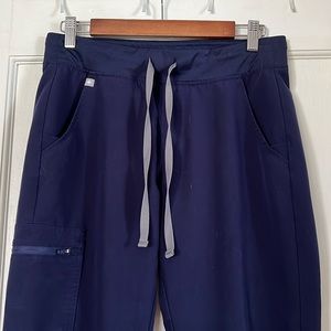FIGS / SMALL / Navy / Zamora Jogger Scrubs